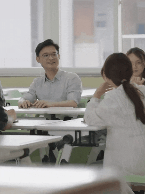 小镇做题家、草根出身…真有那么糟?近2000名中国寒门学霸的自白(组图) - 16