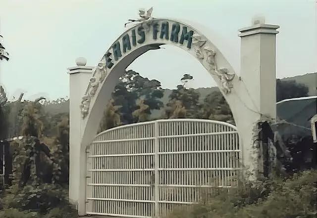 警察绑架美女大学生，当作礼物送给菲律宾市长，女孩被折磨后惨遭击毙（组图） - 6