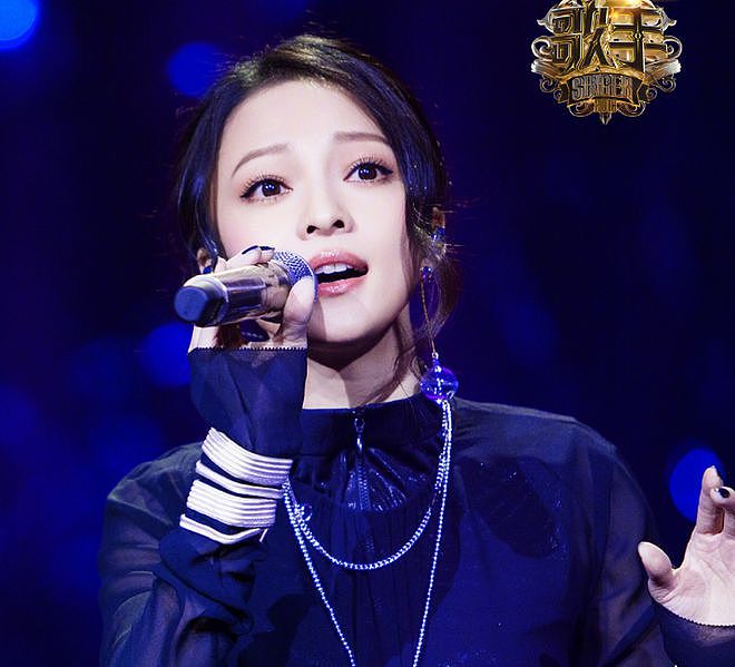 假闺蜜、抢代言，互相内涵？细扒范玮琪跟张韶涵，两人积怨太久（组图） - 6