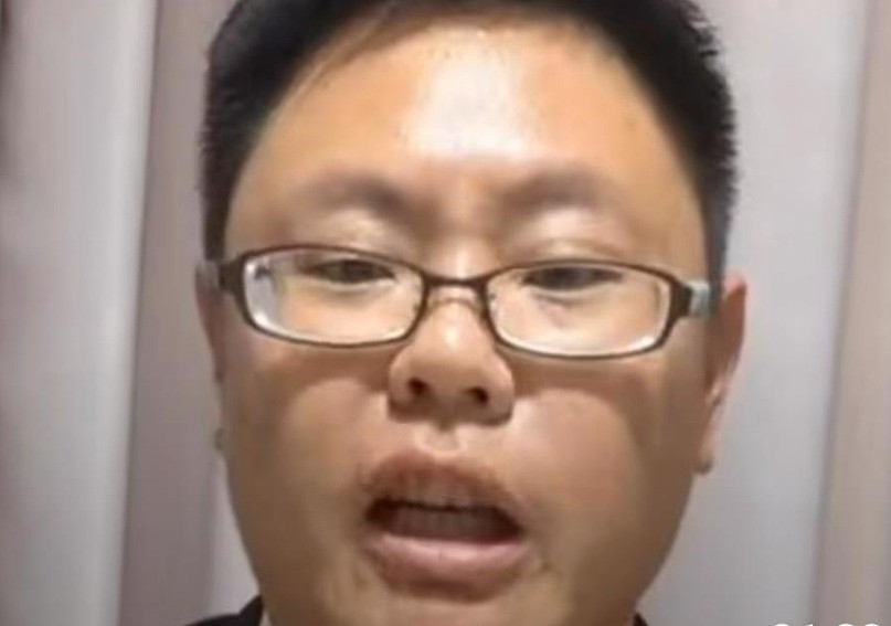 首例!台湾教师领大陆定居证被注销台湾身份,本人回应:民进党非法滥权(视频/图) - 1