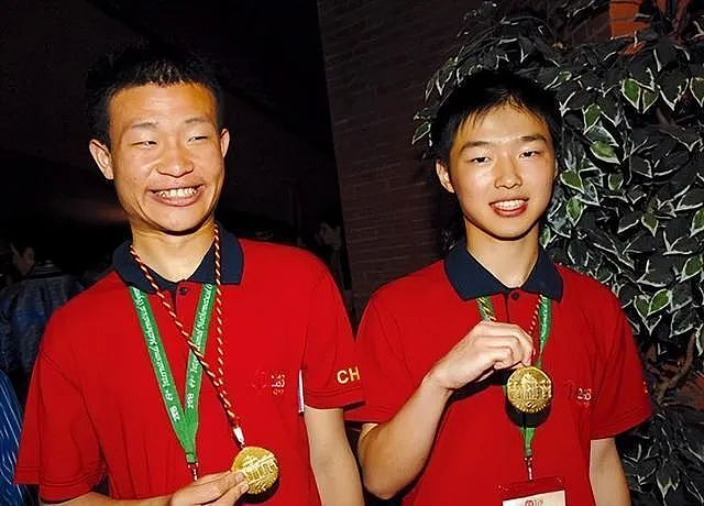 难怪韦东奕这么牛，原来从爷爷开始就是学霸（组图） - 14