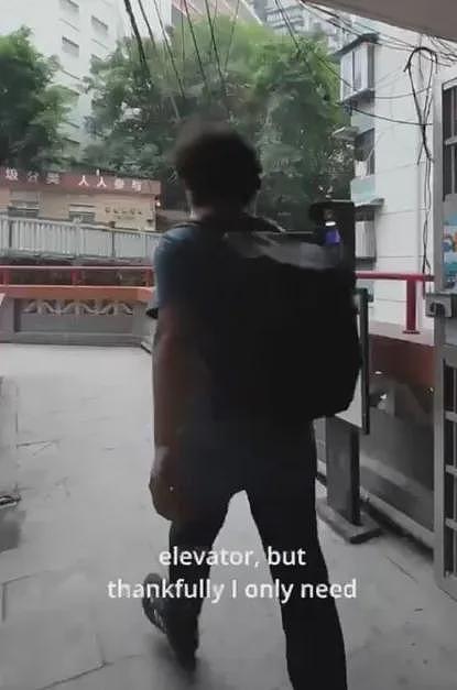 惊！中国人通勤日常火爆外网，百万外国网友吓傻了：这么刺激的吗（组图） - 4