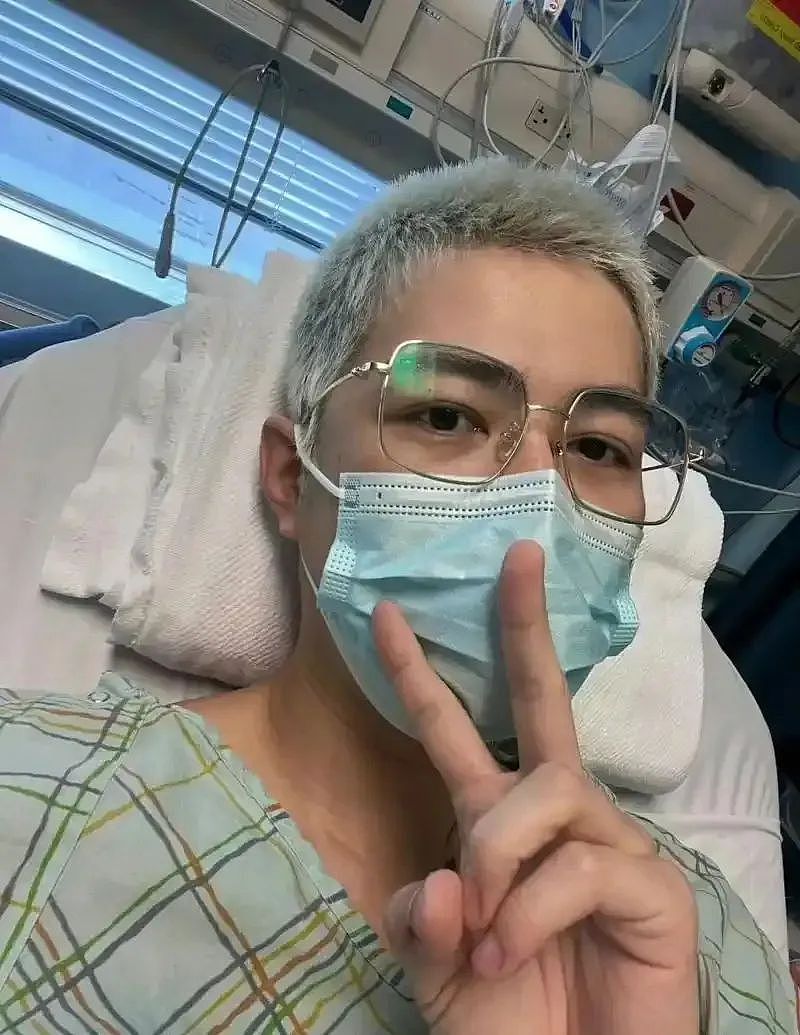 热搜第一!34岁知名男星病房照曝光!“希望是最后一次手术”(组图) - 4