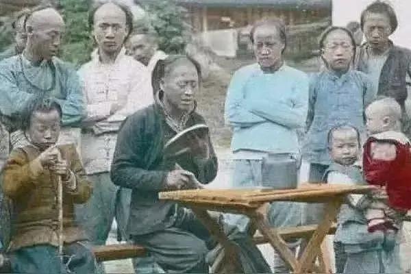 嘶哑的喉咙、带血的手、开不了口的人，高考全国作文想表达什么？（组图） - 2