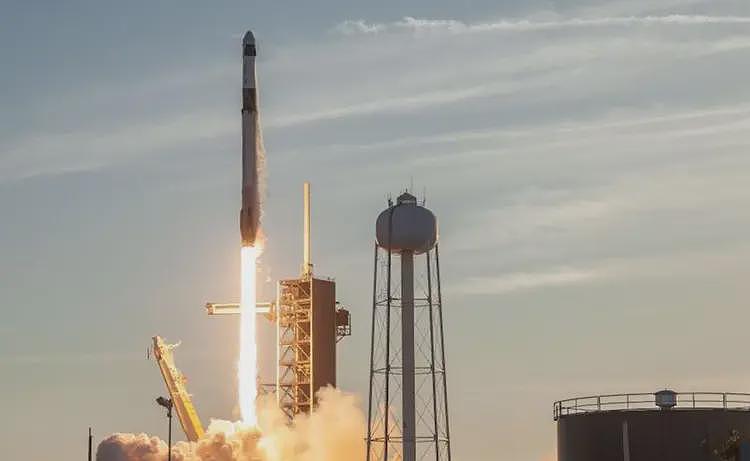 马斯克特朗普决裂，受伤最严重的是NASA？万斯“劝架”：马斯克犯大错，快回来（组图） - 4
