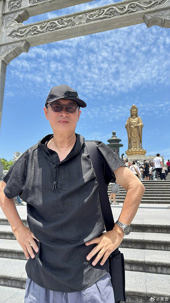 黄安“证实出家”皈依佛门,梦见自己丧礼(组图) - 4