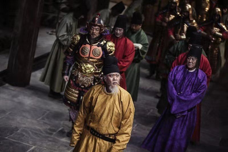 中国“最贵配角”竟是他?曾在澳留学创业,身家50亿却在剧组跑龙套(组图) - 27