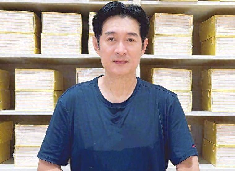 黄安“证实出家”皈依佛门,梦见自己丧礼(组图) - 1