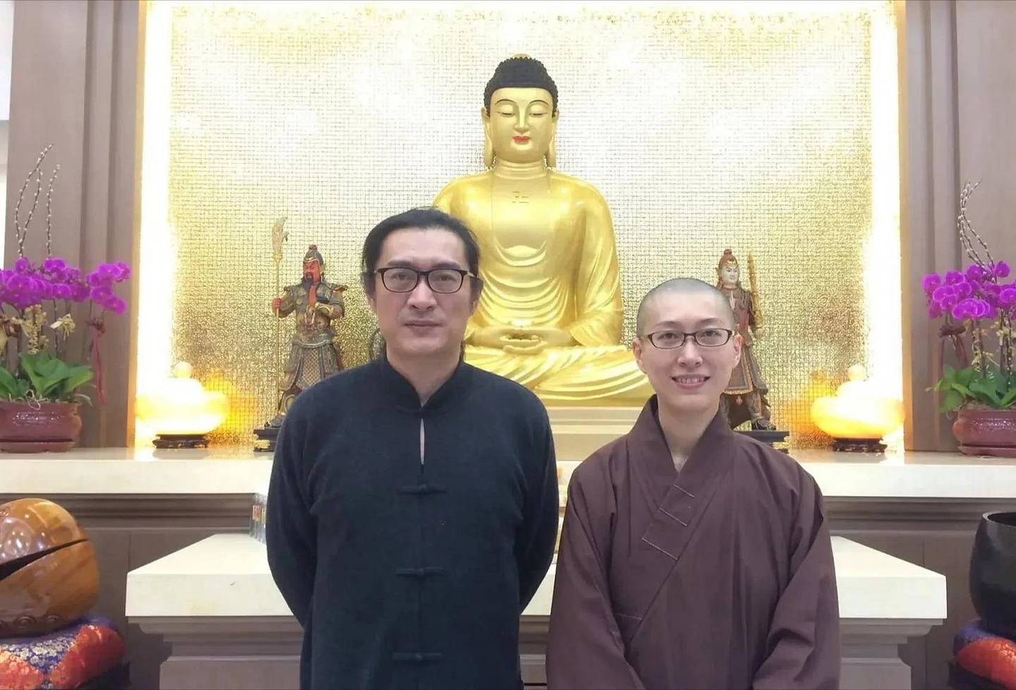 黄安“证实出家”皈依佛门,梦见自己丧礼(组图) - 13