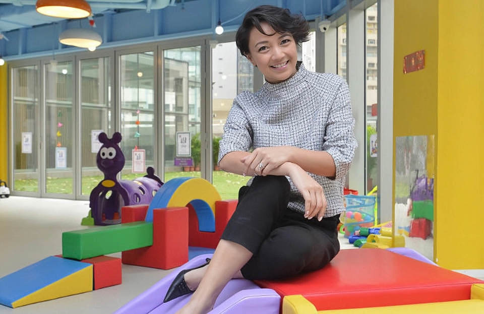 香港知名女星经济有好转，老公生意失败突然破产，全家移居美国躲债（组图） - 9