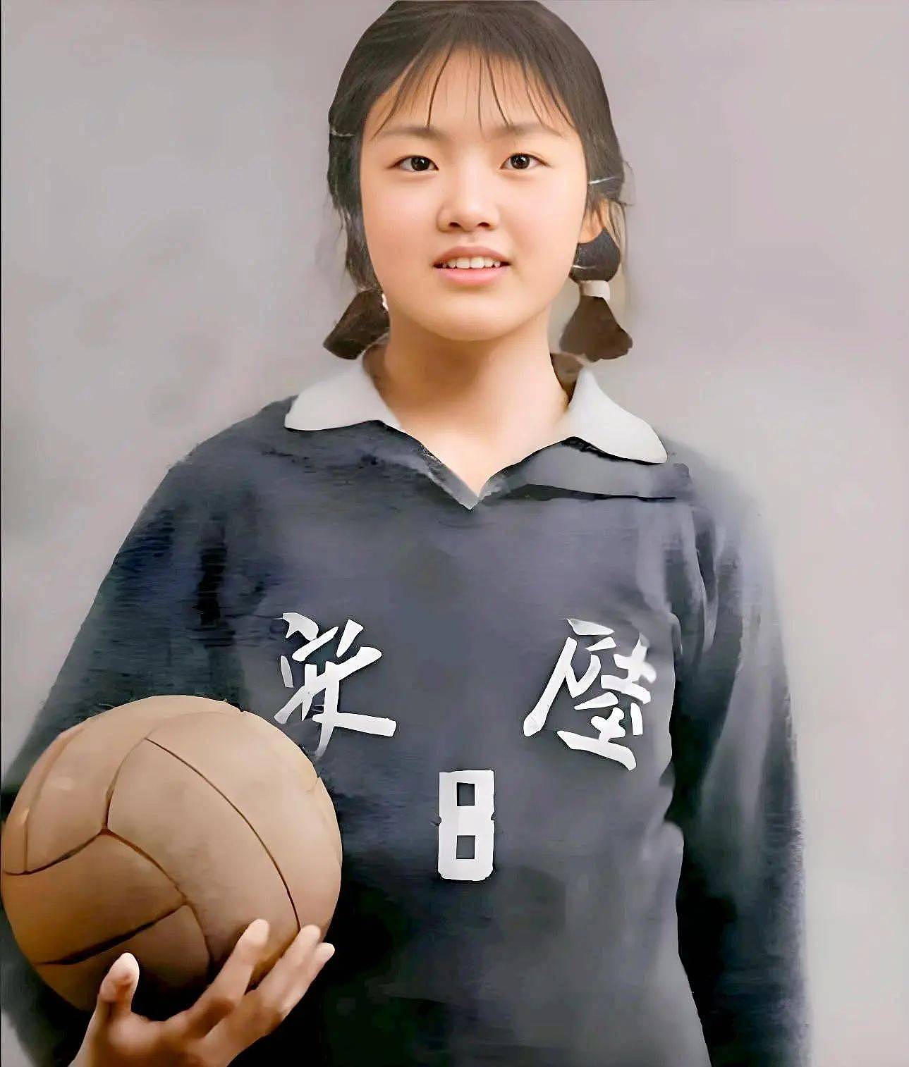 张兰：父母离异后各自再婚，她撮合父母重逢...（组图） - 7