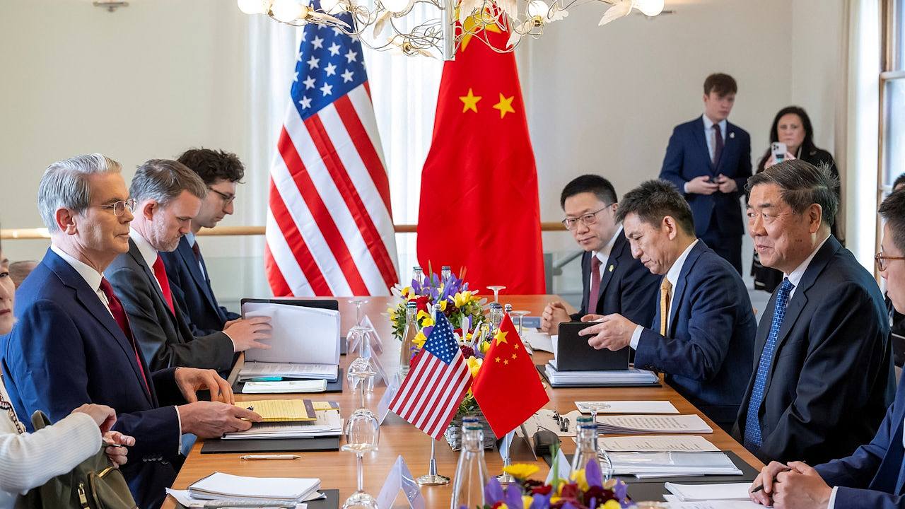 中美伦敦贸易会谈:特朗普如何实证“总会退缩”的TACO预言?(组图) - 1
