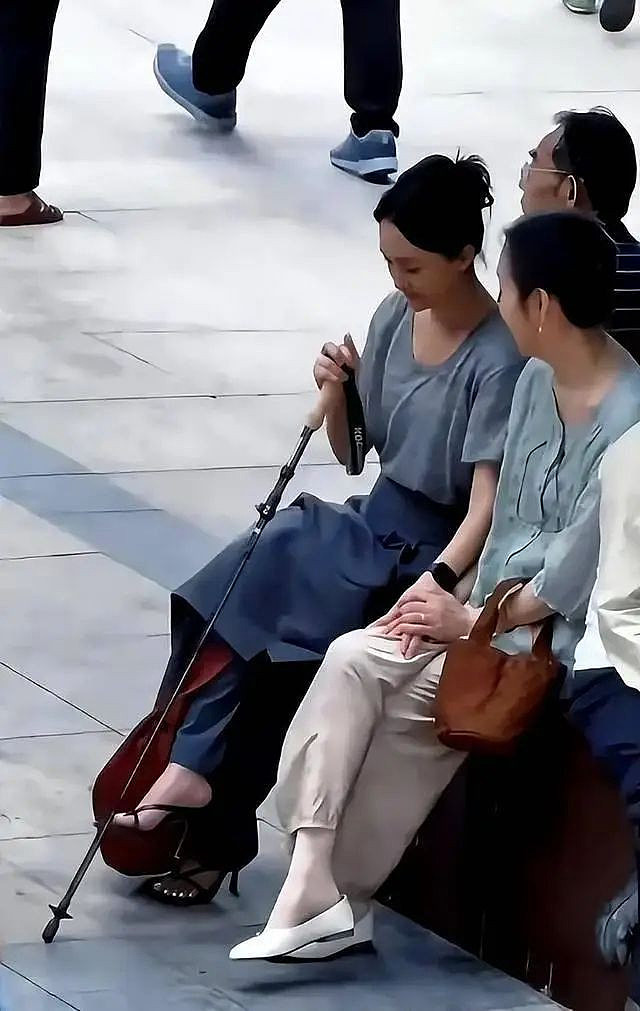 51岁周迅：“丁克”半生，低调现身肿瘤医院（组图） - 30