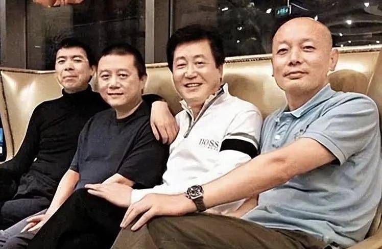 67岁王朔近况曝光！他住北京漏雨老房子，面容苍老身体变差很怕冷（组图） - 2