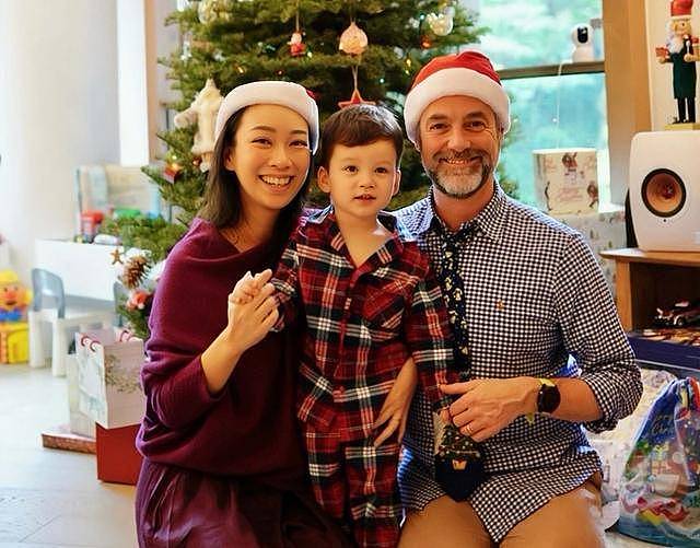 恭喜!香港知名富家千金宣布剖腹生下混血男婴(组图) - 10