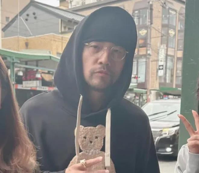 周杰伦眼袋变大颜值骤跌，疑病痛复发惹人担忧，昆凌艳压日韩女星（组图） - 2