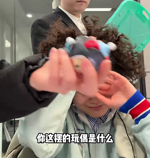 【爆笑】老公和孩子做了3次亲子鉴定，每次都是亲生，但他不满意？网友：他喜欢被绿，快跑...（组图） - 14