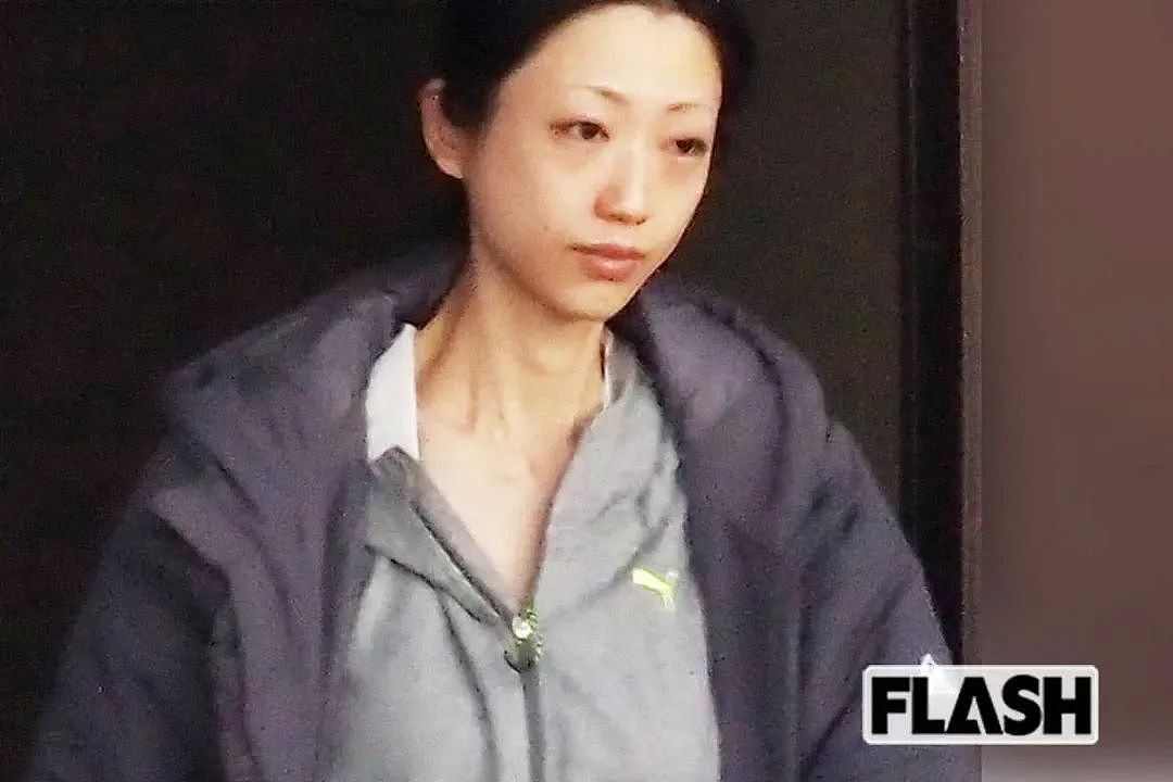 从 “情色女王” 到暴瘦脱相！消失 5 年的日本宅男女神再复出，自曝和老公是“周末夫妻”...（组图） - 13