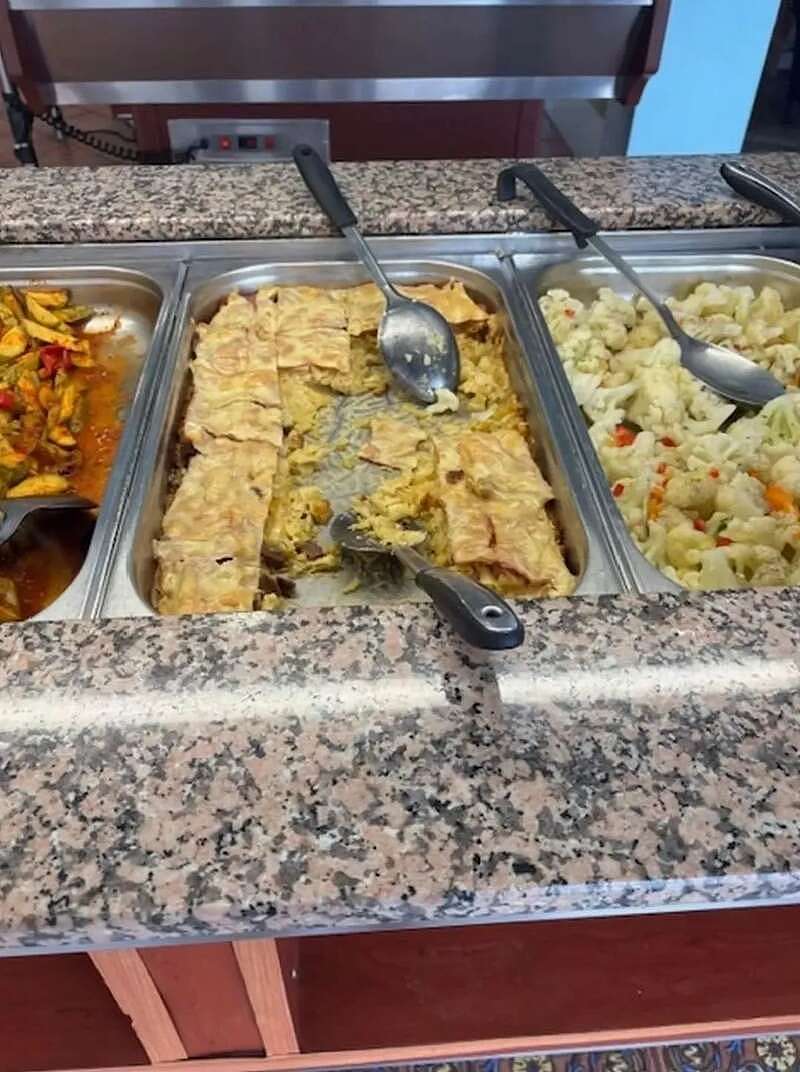 “全是米饭！”英国奶奶怒评希腊美食引热议（组图） - 3
