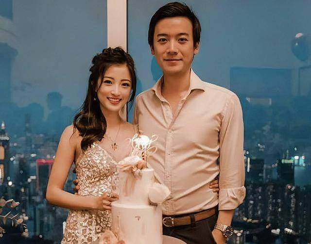 恭喜！香港名媛再婚嫁外籍俊男，卷亲热照风波（组图） - 9
