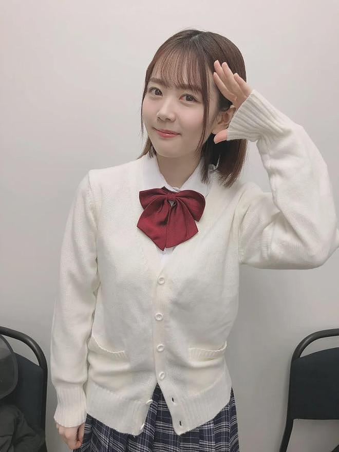 【美女】童颜巨乳12岁发育,身材被同学嘲笑,却没想到日后成了她的利器...(组图) - 5