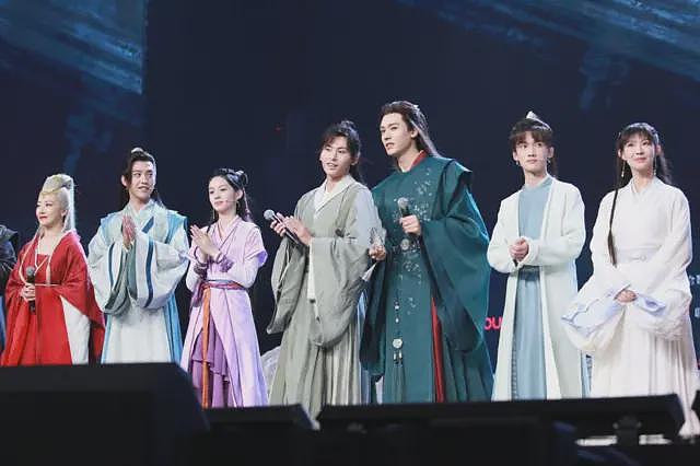 中国再次抓捕同性情色文学写手，当局为何如此忌惮“耽美同人”创作（组图） - 5