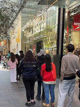 Labubu在澳洲爆红，CBD又现抢购人潮！网友呼吁限购（组图） - 3