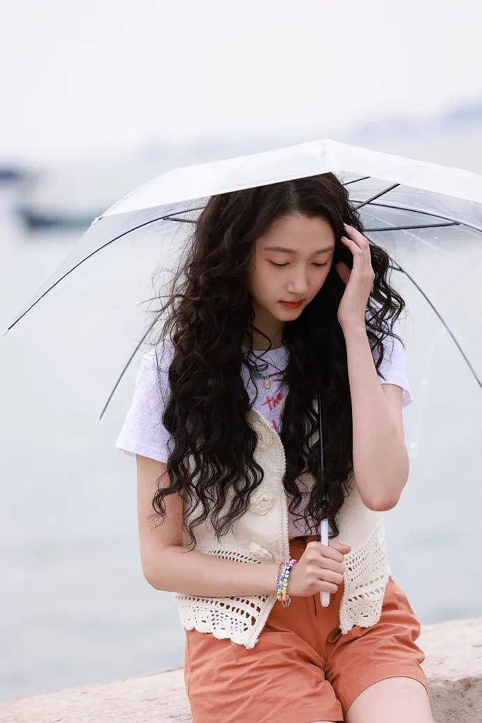 27岁关晓彤，正式官宣！（组图） - 2