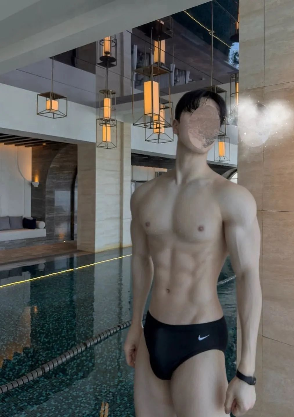 【帅哥】195山东男大校草，腹肌大包太诱人，粗腿打桩超持久...（组图） - 9