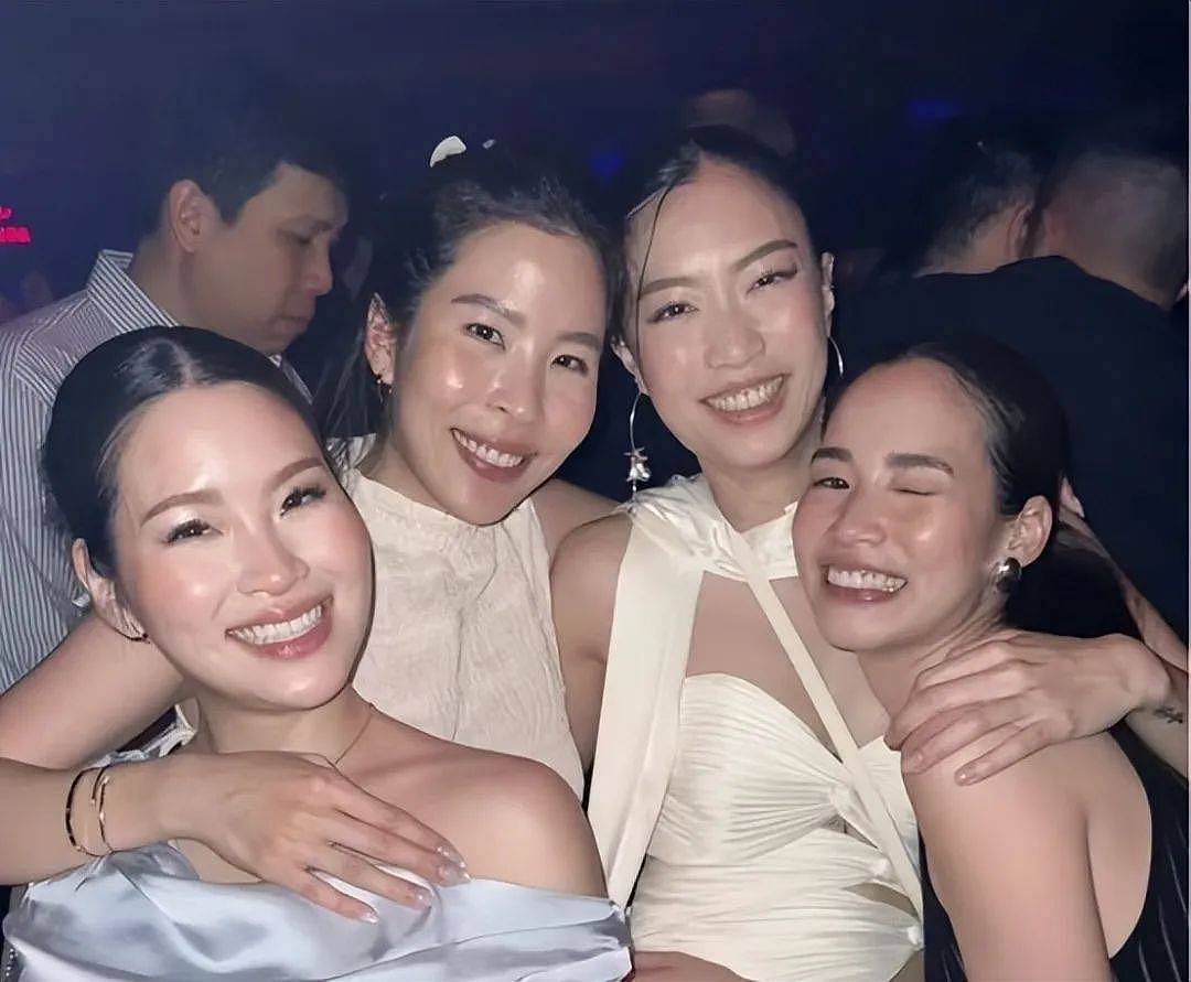 “富三代”霍启仁订婚宴疑曝光,泰国女友已冠夫姓(组图) - 5