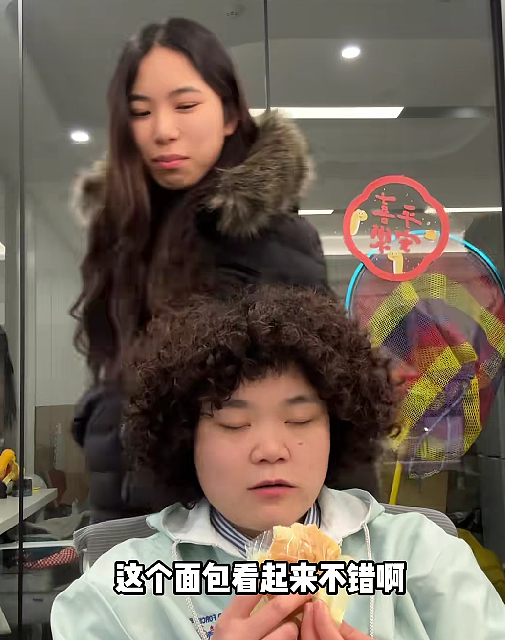 【爆笑】老公和孩子做了3次亲子鉴定，每次都是亲生，但他不满意？网友：他喜欢被绿，快跑...（组图） - 12