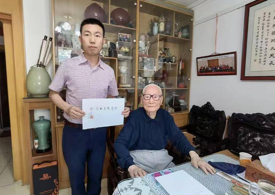 首届国医大师颜正华去世，享年106岁，曝其长寿秘诀，每天都吃枣（组图） - 15