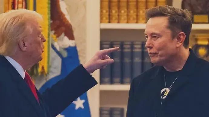 马斯克发长文向特朗普道歉!吐槽特朗普把钱都送给了军工巨头(组图) - 4