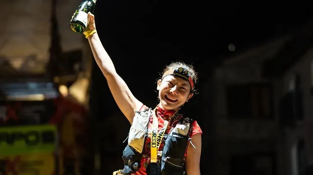 中国最“野”女人：穿上旗袍，完成巨人之旅（组图） - 16
