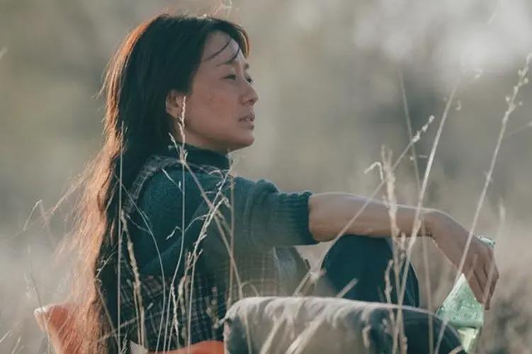 马伊琍你怎么成这样了?携千万网友“梦中情妈”一角征战白玉兰,她说再颠簸的生活也要闪亮地过(组图) - 8