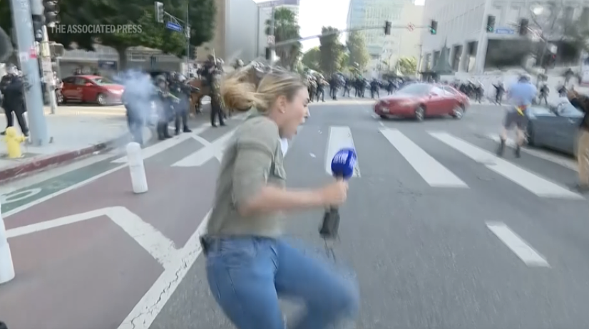 特朗普出事了!太疯狂!美军开进洛杉矶,多方博弈下的社会撕裂...(组图) - 10