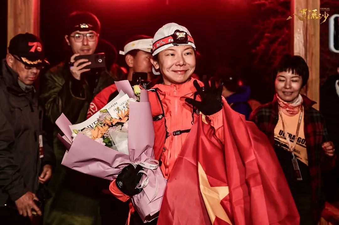 中国最“野”女人：穿上旗袍，完成巨人之旅（组图） - 33