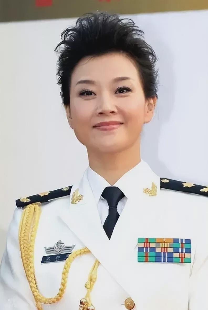 销声匿迹11年的“丁克”宋祖英，已成人生赢家（组图） - 28