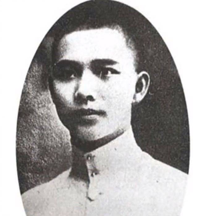 蒋介石下令炸开汪精卫之墓,发现身上放着一张纸条(组图) - 16