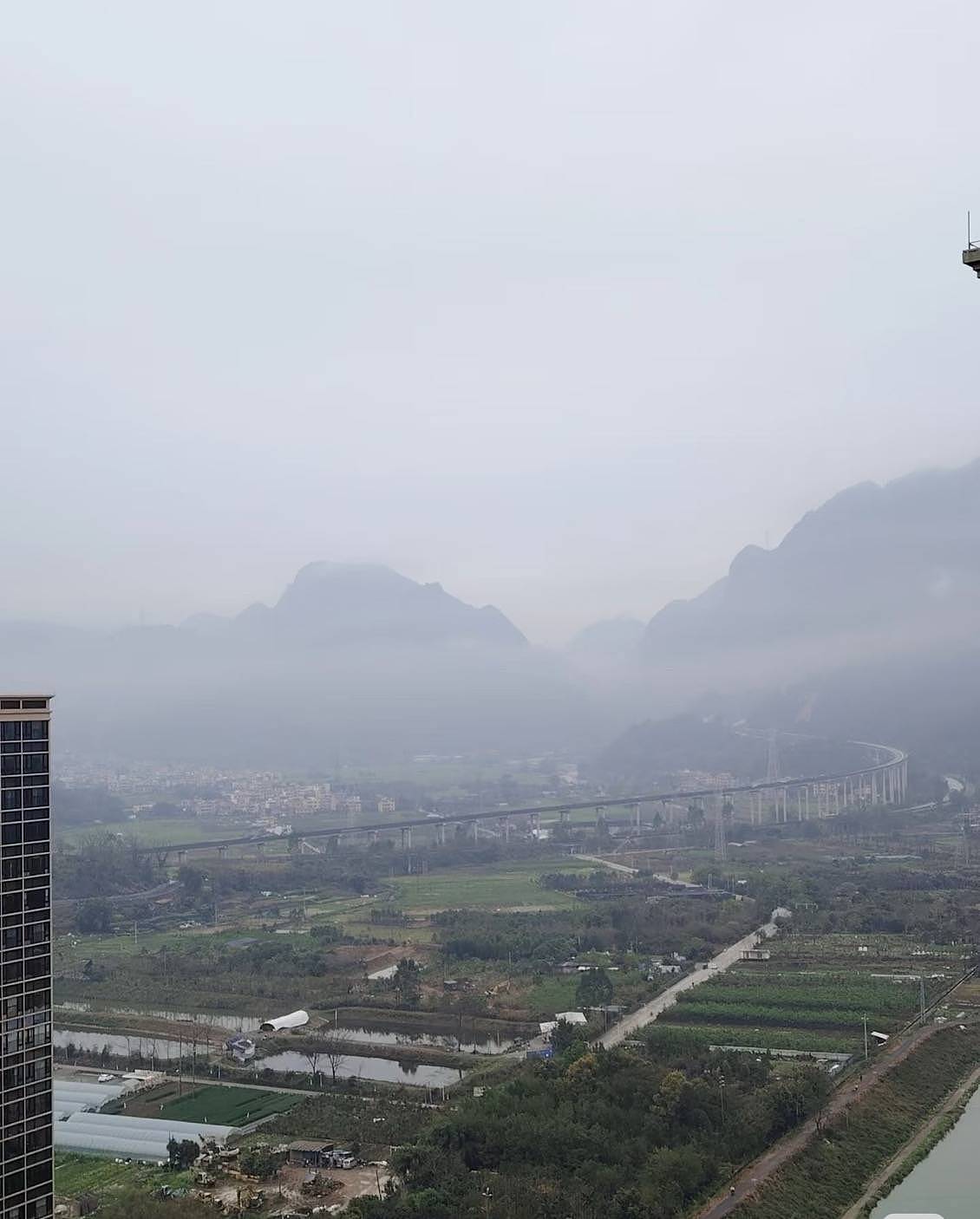 上海三甲心理医生辞职回乡，挽救问题孩子（组图） - 2