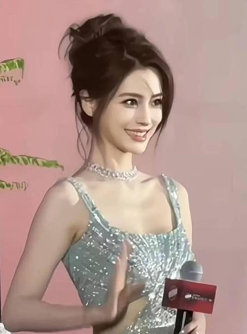 杨颖现身权志龙演出，疑与男模共住酒店，粉丝怒斥：不长脑子（组图） - 23