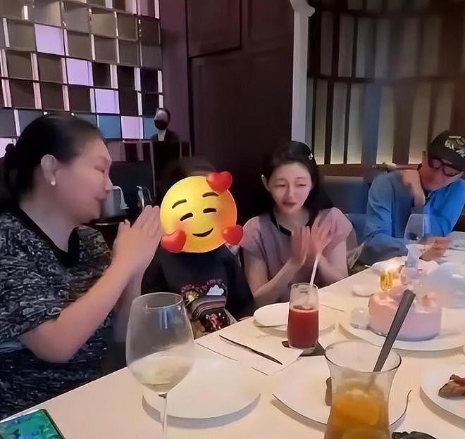 大S珠宝消失之谜解开了，S妈晒出的这张照片说明了一切（组图） - 5