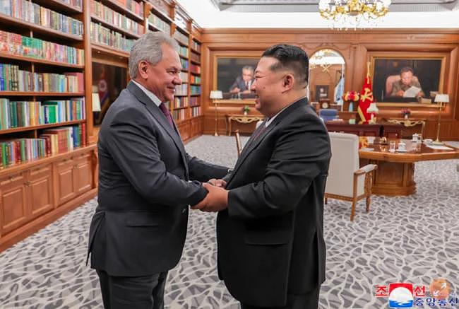 金正恩帮普京有回报：俄罗斯向朝鲜做重要承诺（组图） - 1