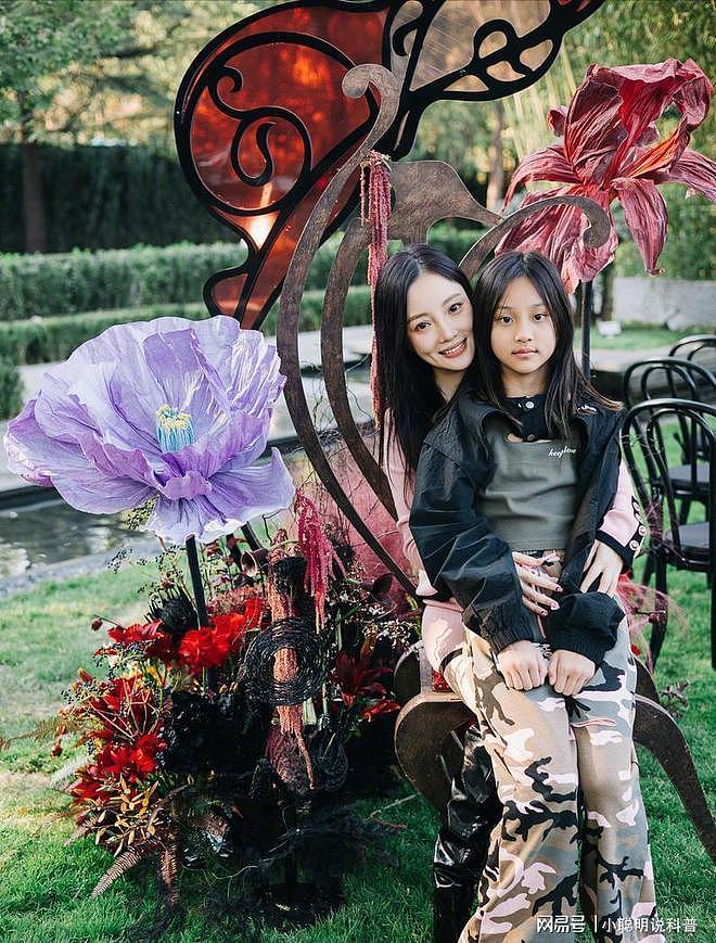 甜馨晒全家福，称不希望父母复合，李小璐犯下的错，女儿却买了单（组图） - 22