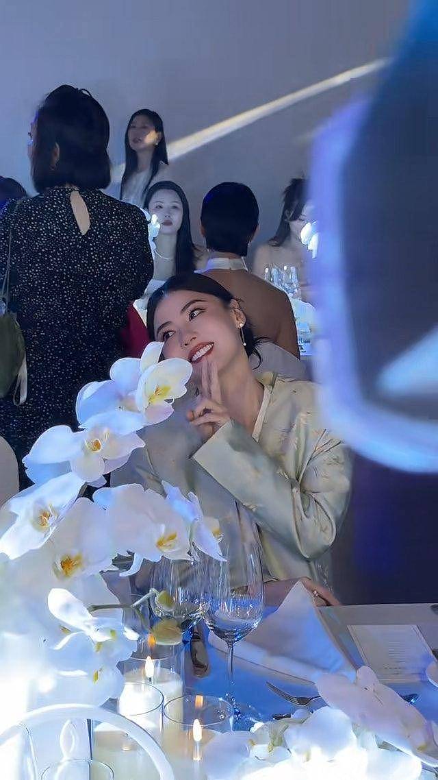 45岁张柏芝生图引热议，网友大赞依然这么美...（组图） - 2