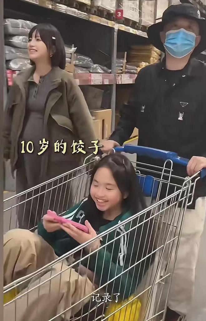 37岁包文婧封肚言论惹争议,物化女性追二胎男宝,生产时还过敏(组图) - 19
