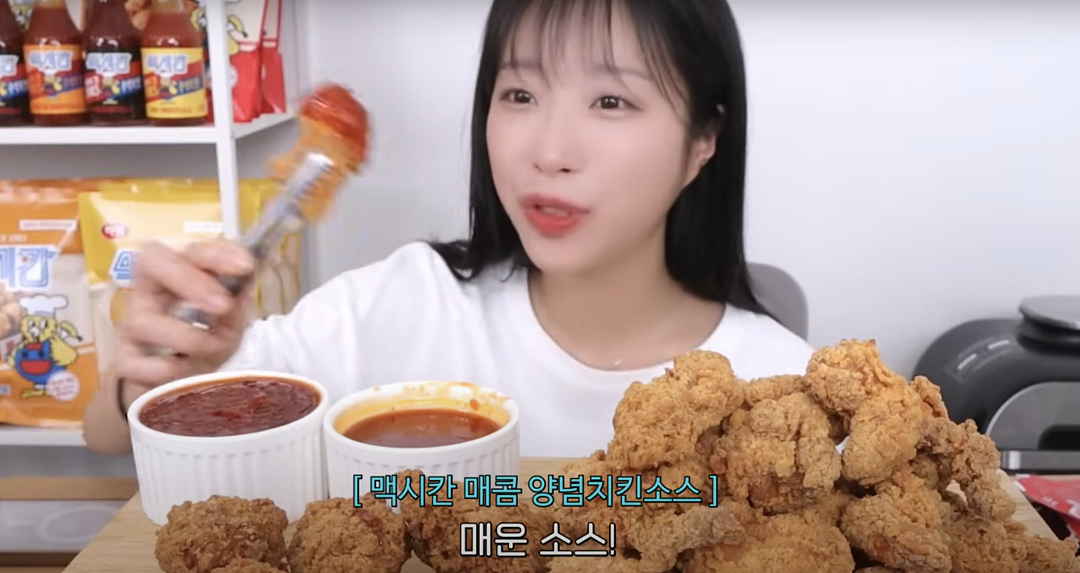 韩国吃播女王:一顿炫20碗面,体重却常年不过百!粉丝疑她假吃,结果一体检...(组图) - 11