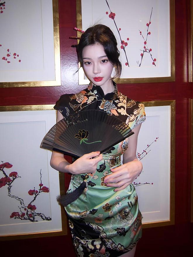 这一夜,王子文台上摔倒让不少人担忧,刘诗诗的端庄大气惊艳众人(组图) - 35