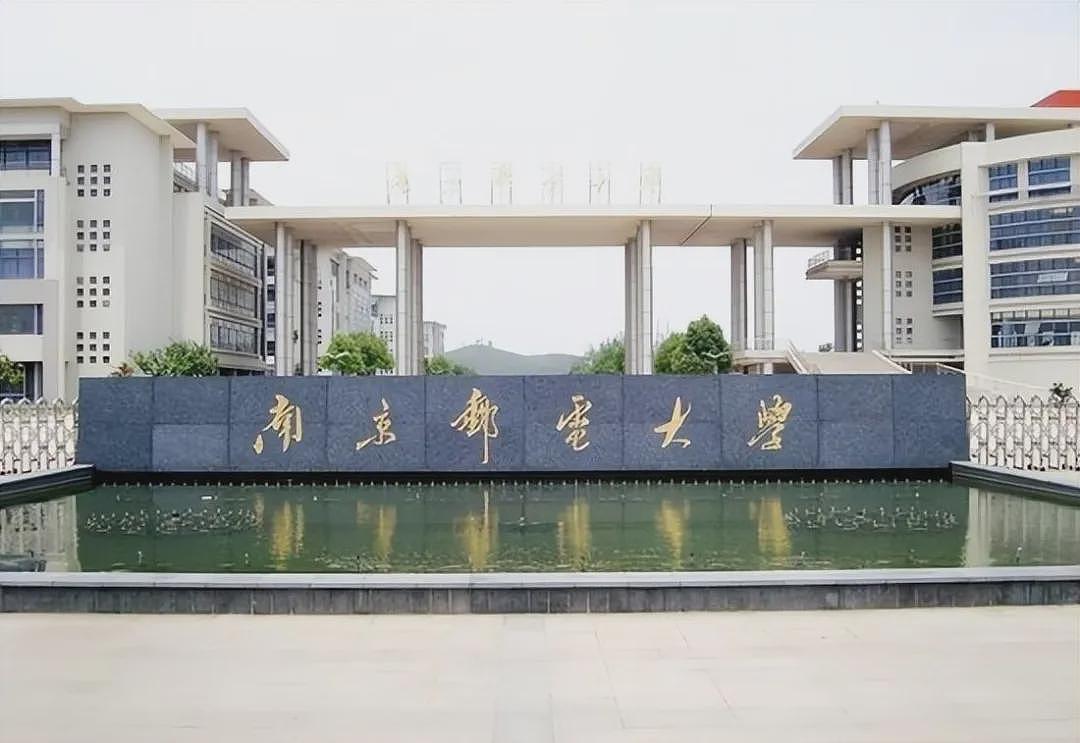 为升迁给书记生下私生女,她惊动了中纪委(组图) - 8