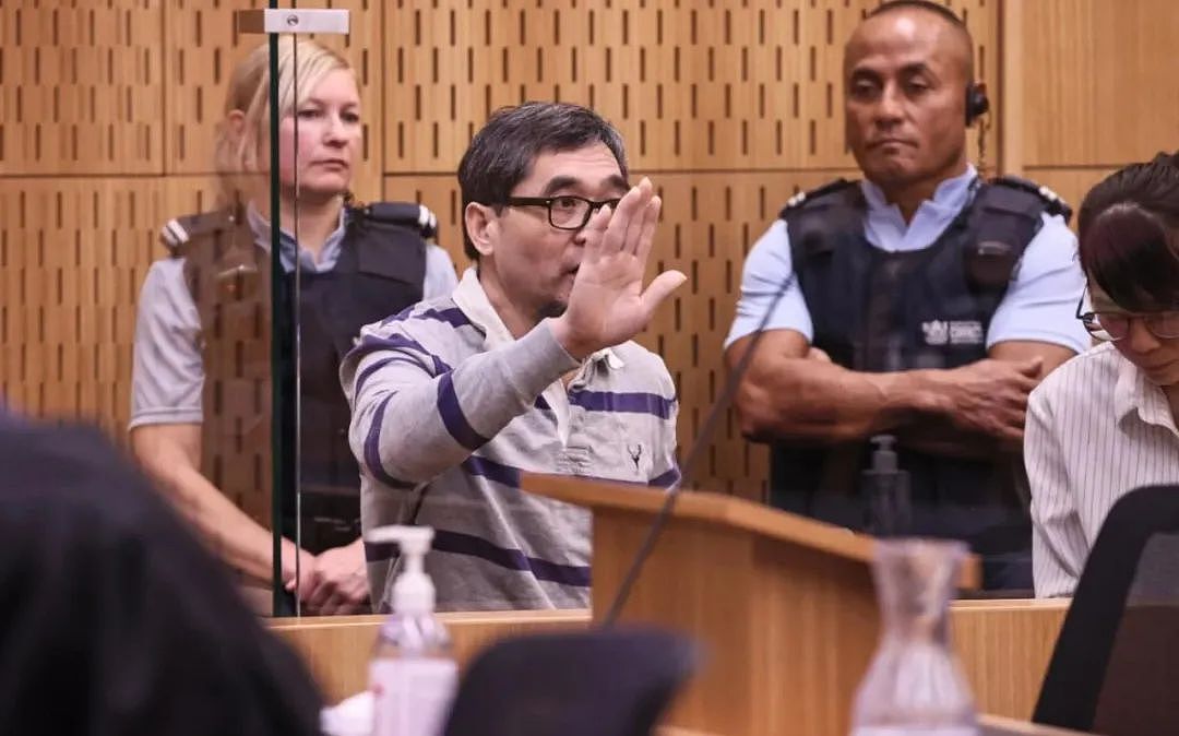 新西兰华男残杀同胞，被判终身监禁！庭审时多次情绪失控…（组图） - 1